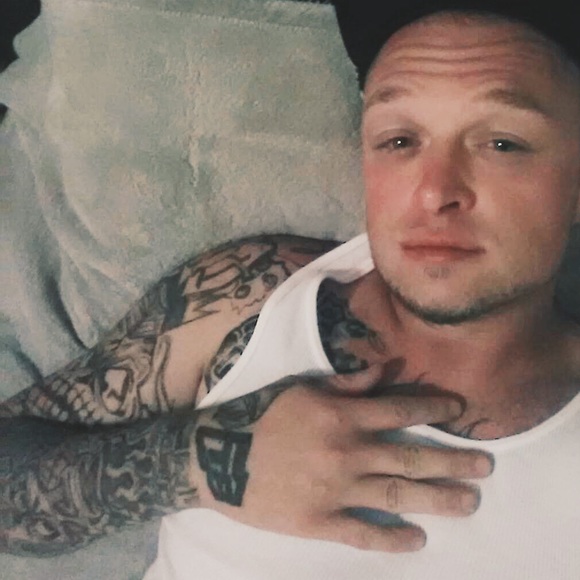 Meet your NEW FreshToDeath Posher!! - Picture 3 of 5